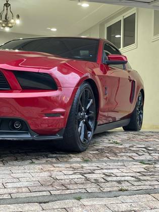 FORD MUSTANG 5.0 GT CALIFORNIA V8 GASOLINA 2P MANUAL FORD MUSTANG 5.0 GT CALIFORNIA V8 GASOLINA 2P MANUAL